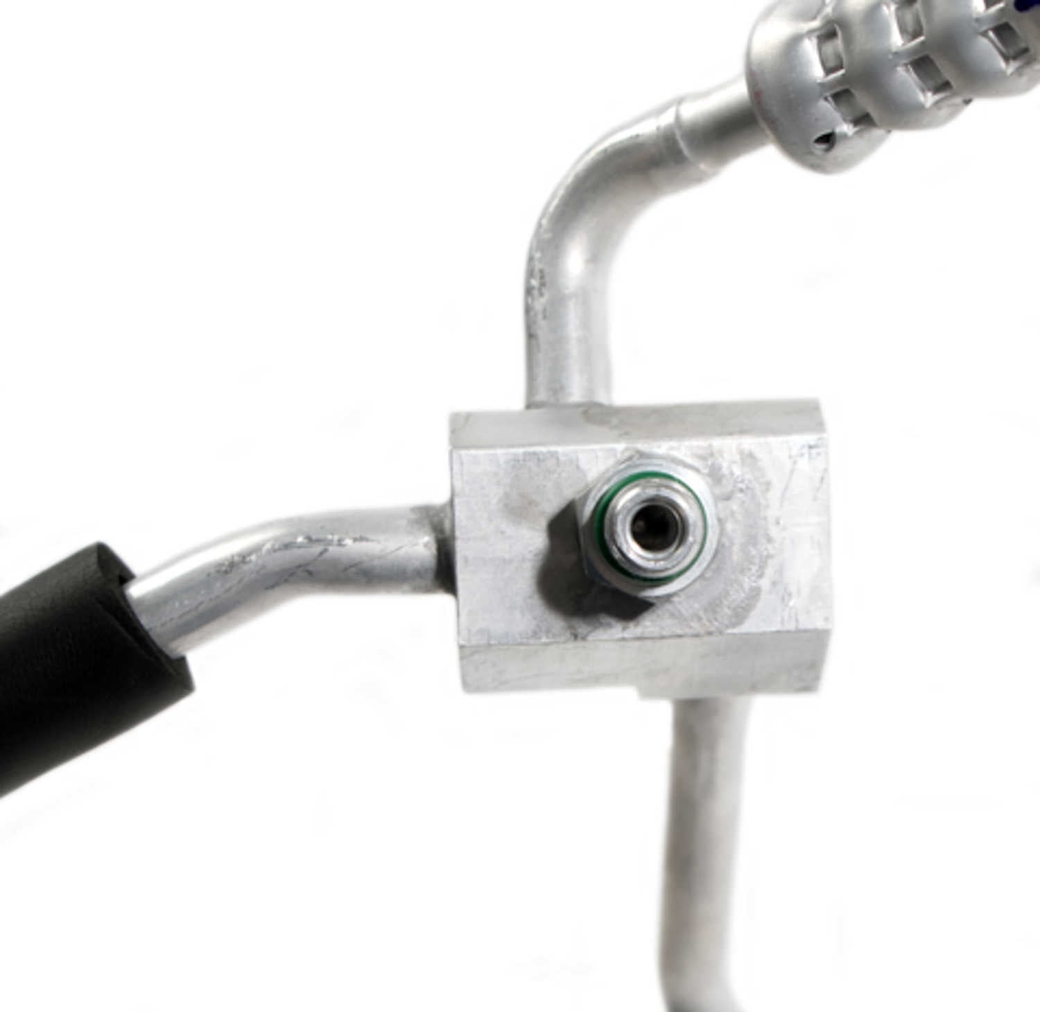 Four Seasons 65225 Liquid Line Hose Assembly w/o Orifice Tube