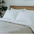 thumbnail image 1 of Almohada 2 Pack King Size Microfibra Media Modelo Blanco, 1 of 4