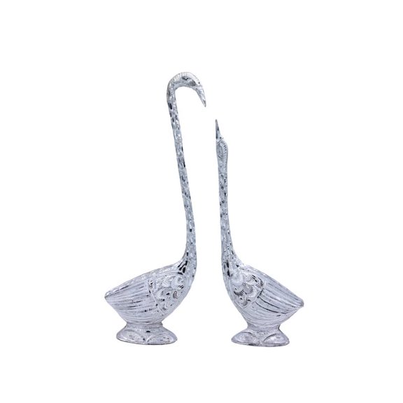 Charming Aluminium Swan Statues – Rustic Elegance for Home Decor, Ideal for Adding Sophistication to Any Space, 22 cm