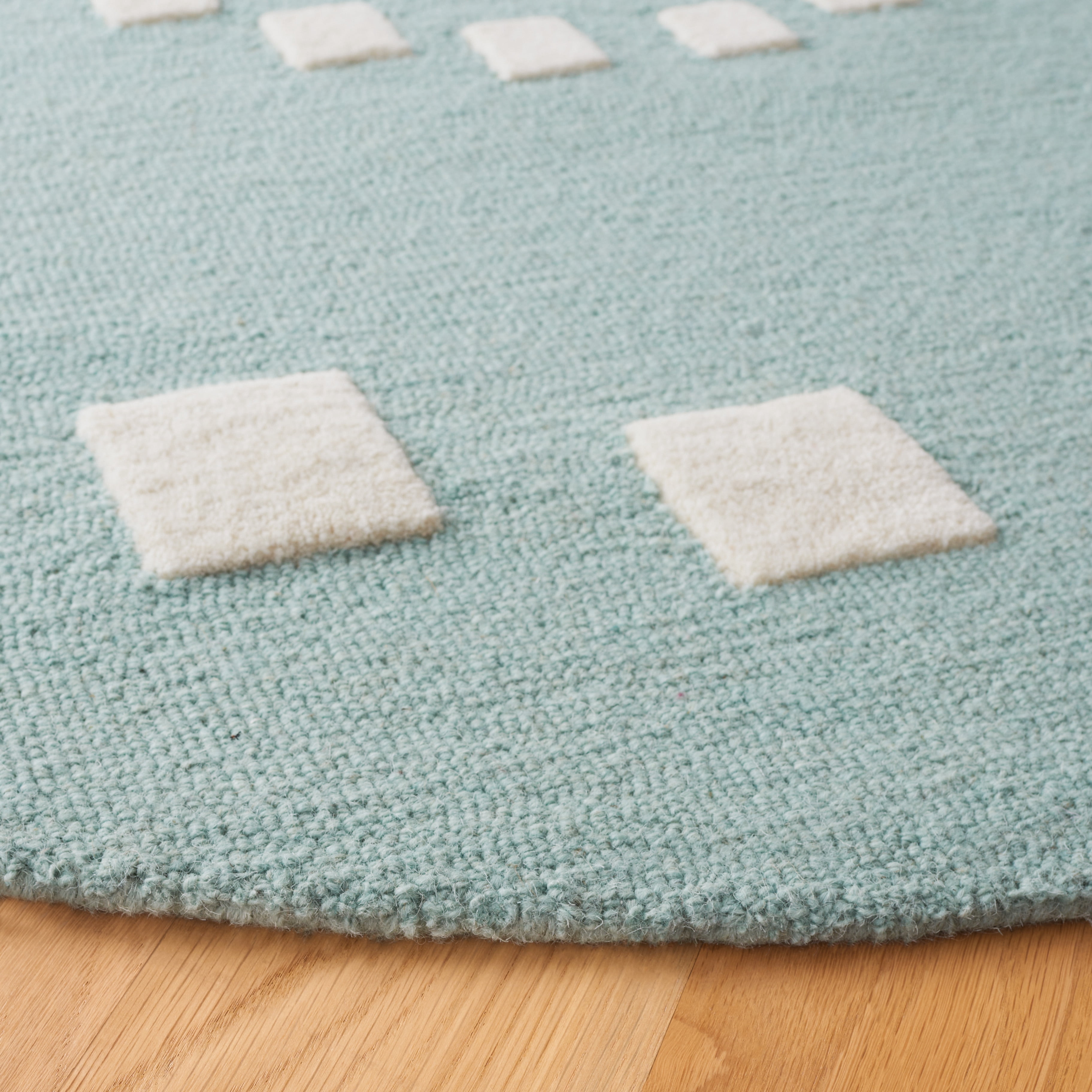 SAFAVIEH Kids Swirling Squares Area Rug, Turquoise/Ivory, 6' x 6' Round