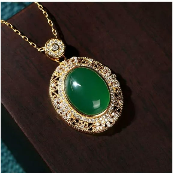 EOEMY Green Jade Crystal Pendant Necklace Charm 18K Gold Plated Chain Dainty Gemstone