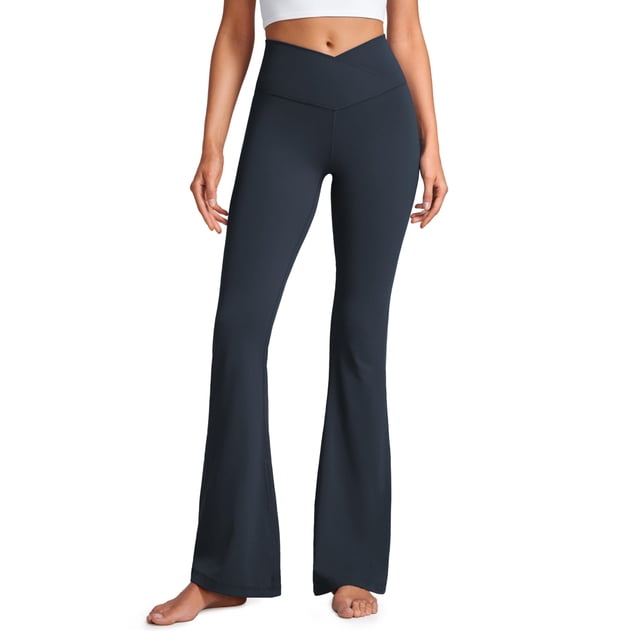 Pantalones CRZ YOGA Butterluxe tiro alto con cruzado en V y pierna acampanada 84 cm