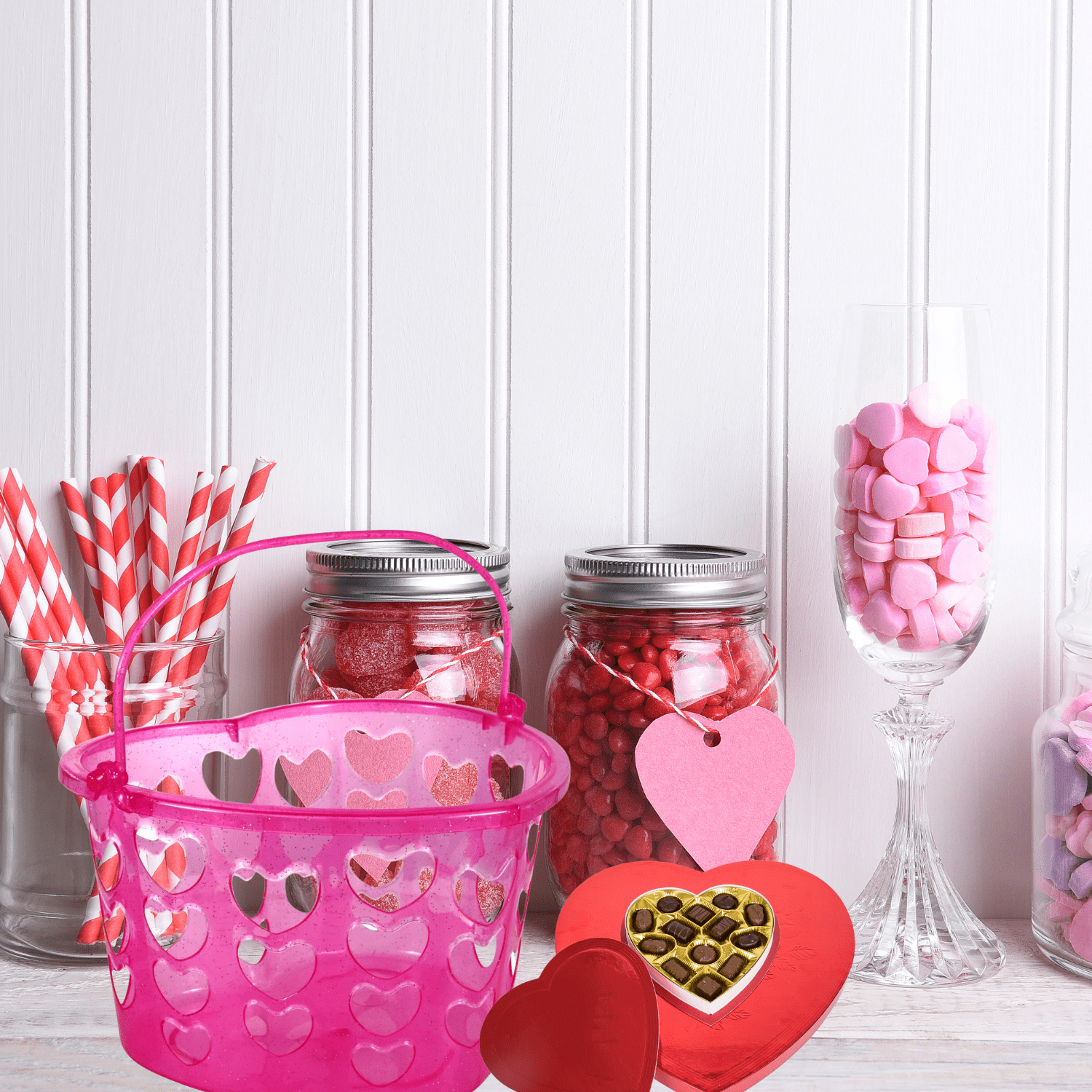 Heart Shaped and Slotted Baskets Bucket with Handles for Valentines Day Plastic Bin Container Party Supplies Home Kitchen Treat Vegetable Bathroom Shower School Storage Organizer Gift Basket Set of 4