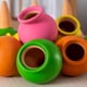 thumbnail image 2 of Juego de 4, goteo para plantas y jardineras de interior, globo de riego, amarillo, verde, rosa, naranja TUNC Sencillez, 2 of 5