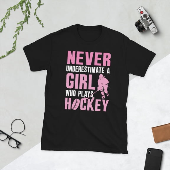 Girl Who Plays Ice Hockey Expert Hockey Player Sports Lover Short-Sleeve Unisex T-Shirt (Black, S)