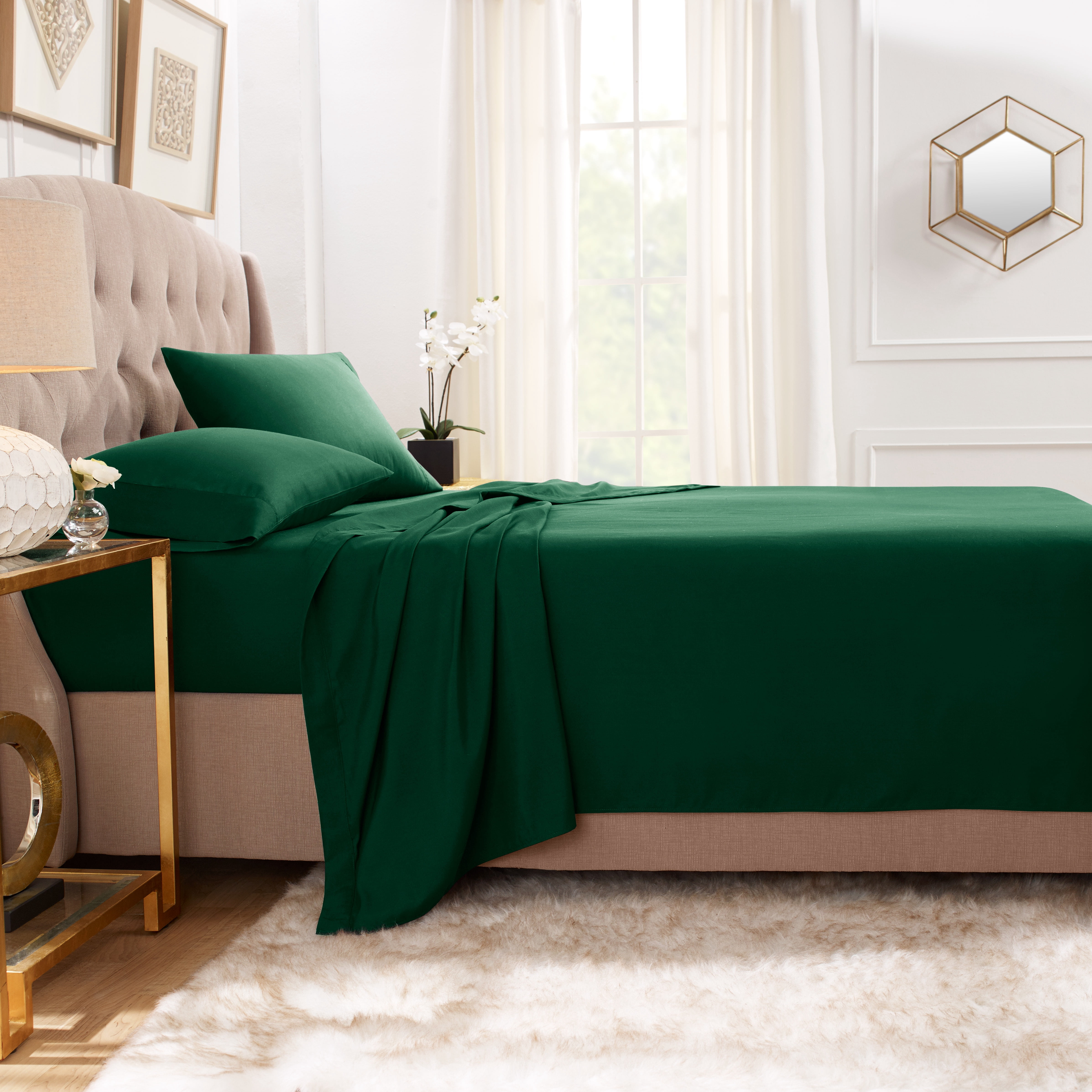 Hearth & Harbor Deep Pocket 3 Piece Solid Bed Sheet Set, 1800 Thread Count Microfiber Sheets, Twin, Hunter Green