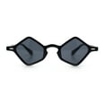 thumbnail image 4 of Lunettes de Soleil Rétro Hipster en Plastique Fin en Forme de Micro Diamant Tout Noir, 4 of 7