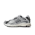 thumbnail image 3 of Zapatillas de running para hombre y mujer adidas originals response, 3 of 5