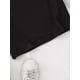 thumbnail image 5 of Elegante camiseta deportiva de dibujos animados para mujer con estampado de trébol irlandés de la suerte, cómoda camiseta de manga corta con cuello redondo, perfecta para celebraciones del Día de San, 5 of 5