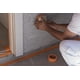 thumbnail image 2 of Cinta adhesiva para pintores FrogTape ProGrade, color naranja, 2,4 cm x 55 m, 6 rollos, 2 of 9