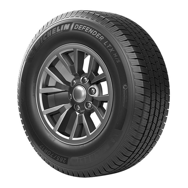Llanta Michelin Defender LTX 245/65R17 107T