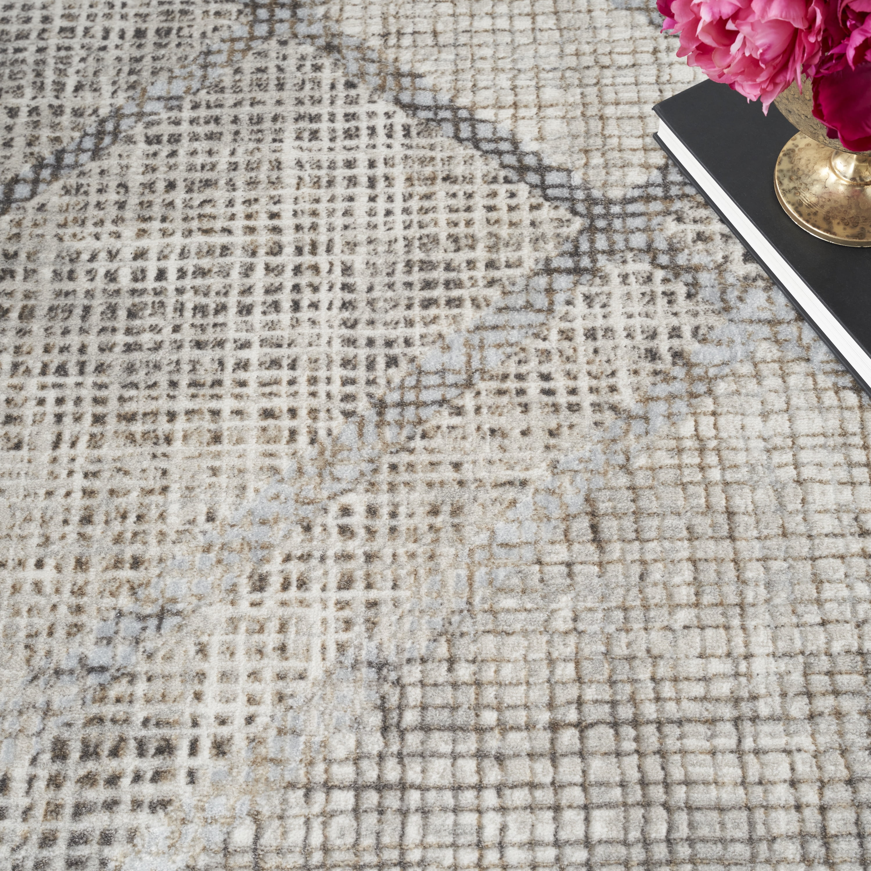 Inspire Me! Home Décor Iliana Modern Grey 5'3" x 7'3" Area Rug (5x7)