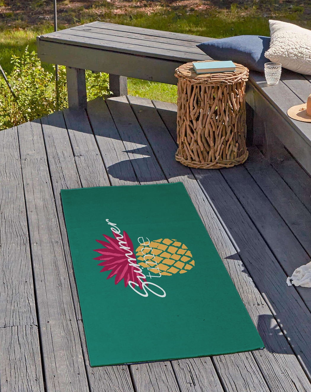 24" 36" Simply Daisy Summer Time Pineapple Tropical Chenille Area Rug, Kelly Green