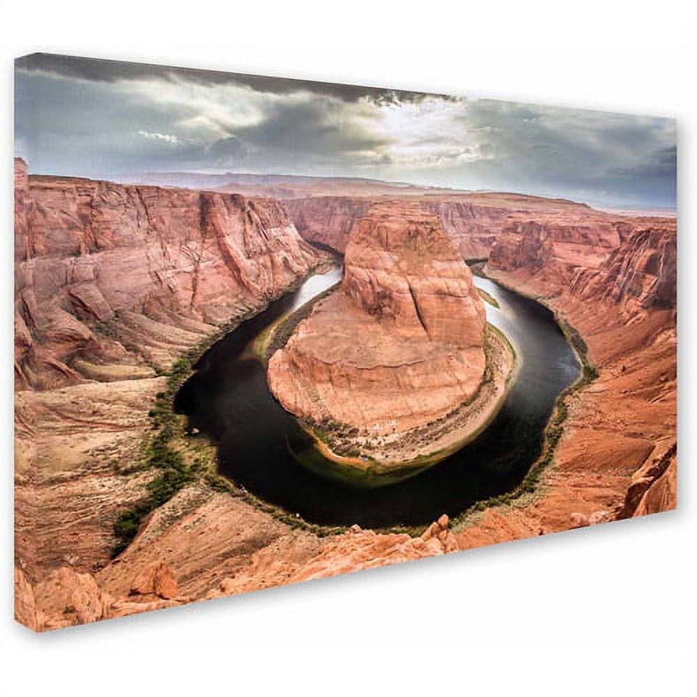 Trademark Fine Art "Horseshoe Bend" Canvas Art by Pierre Leclerc
