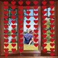 thumbnail image 1 of Guirnalda de fieltro para fiestas, 72 corazones rojos, decoración de San Valentín, 1 of 7