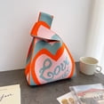 thumbnail image 2 of Bolso con patrón de corazón, bolso de hombro tejido Bolso de punto con corazón Bolso de hombro tejido Diseño de última generación, 2 of 12