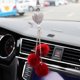 thumbnail image 5 of Accesorios ostentosos para coche para hombre y mujer, abalorios de espejo con vista de corazón de amor blanco y Borgoña, accesorios colgantes de la suerte, 5 of 5