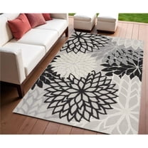 HomeRoots 546647 4 x 6 ft. Black & White Floral Indoor & Outdoor Rectangle Area Rug
