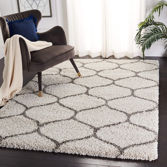 Hawthorne Collection Ivory Shag Rug - 4' x 6'