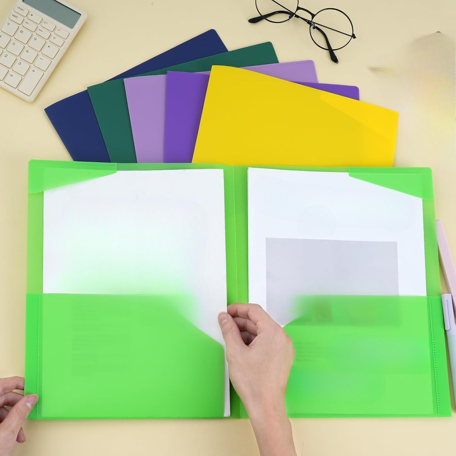 100 plastic folders with pockets, heavy duty pocket folders with 4 pockets for office and school
