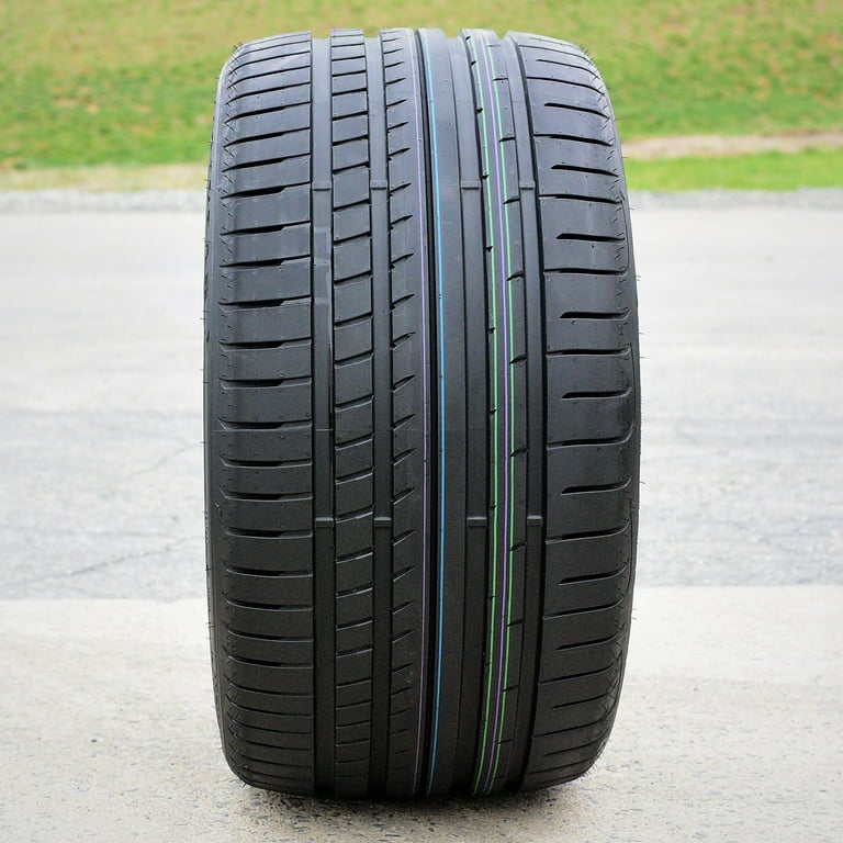 2 X 225 45 17 RUNFLAT SONIX 94W XL 225/45ZRF17 BRAND NEW