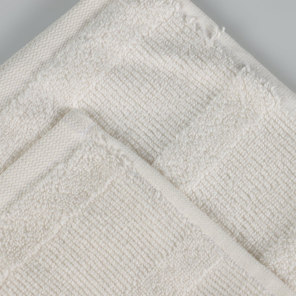 Superior Roma Cotton Bath Towels, Set of 3, Ivory