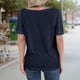 thumbnail image 3 of Tops de Corta con Cuello en V Azul Marino XL, 3 of 4