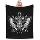 thumbnail image 2 of Manta con diseño de daga de mariposa en blanco y negro para sofá cama, 152 x 127 cm, súper suave, acogedora, de franela, ligera, difusa y cálida, 2 of 7