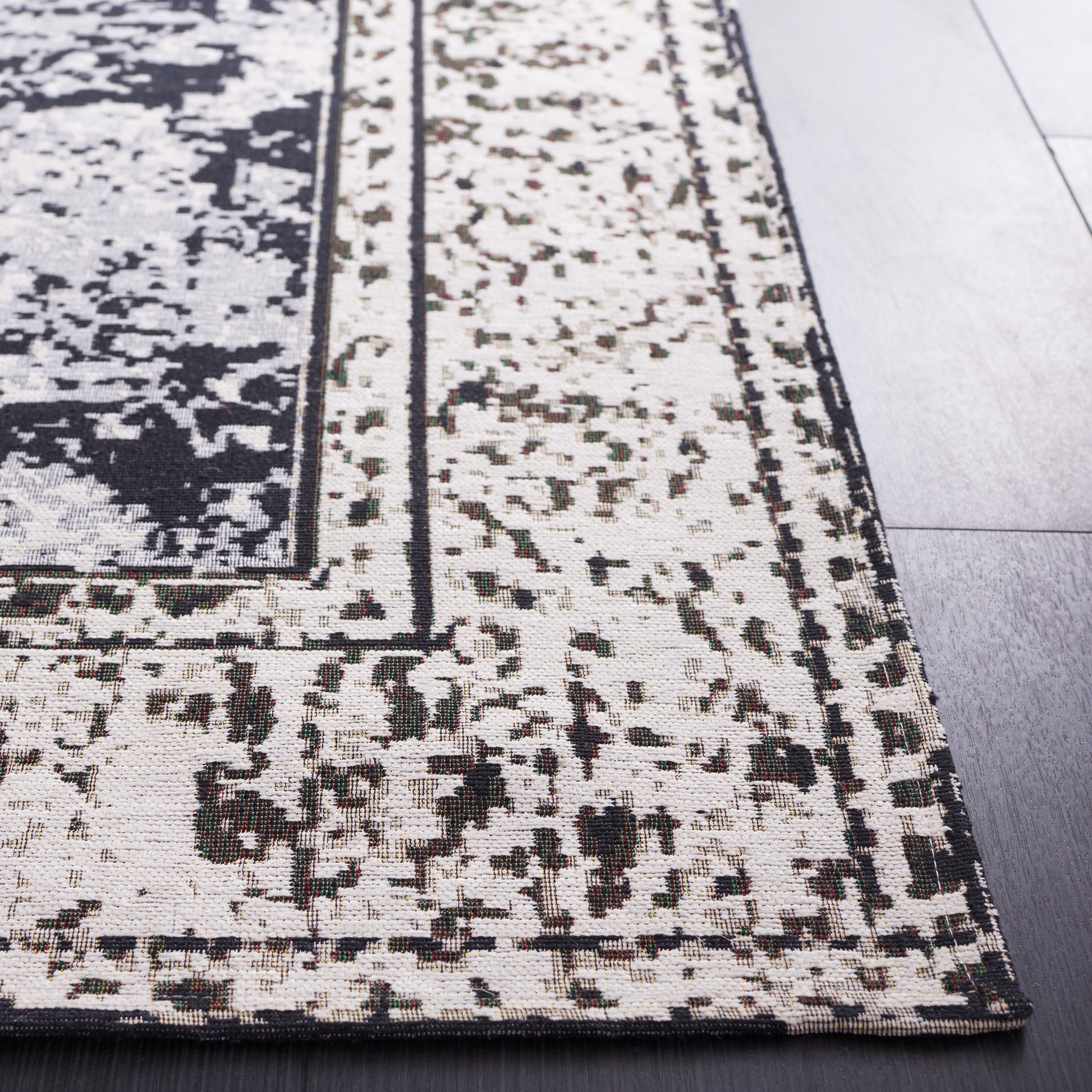 Safavieh Easy Care Luvina Oriental Machine Washable Runner Rug, Gray/Sage, 2' x 5'