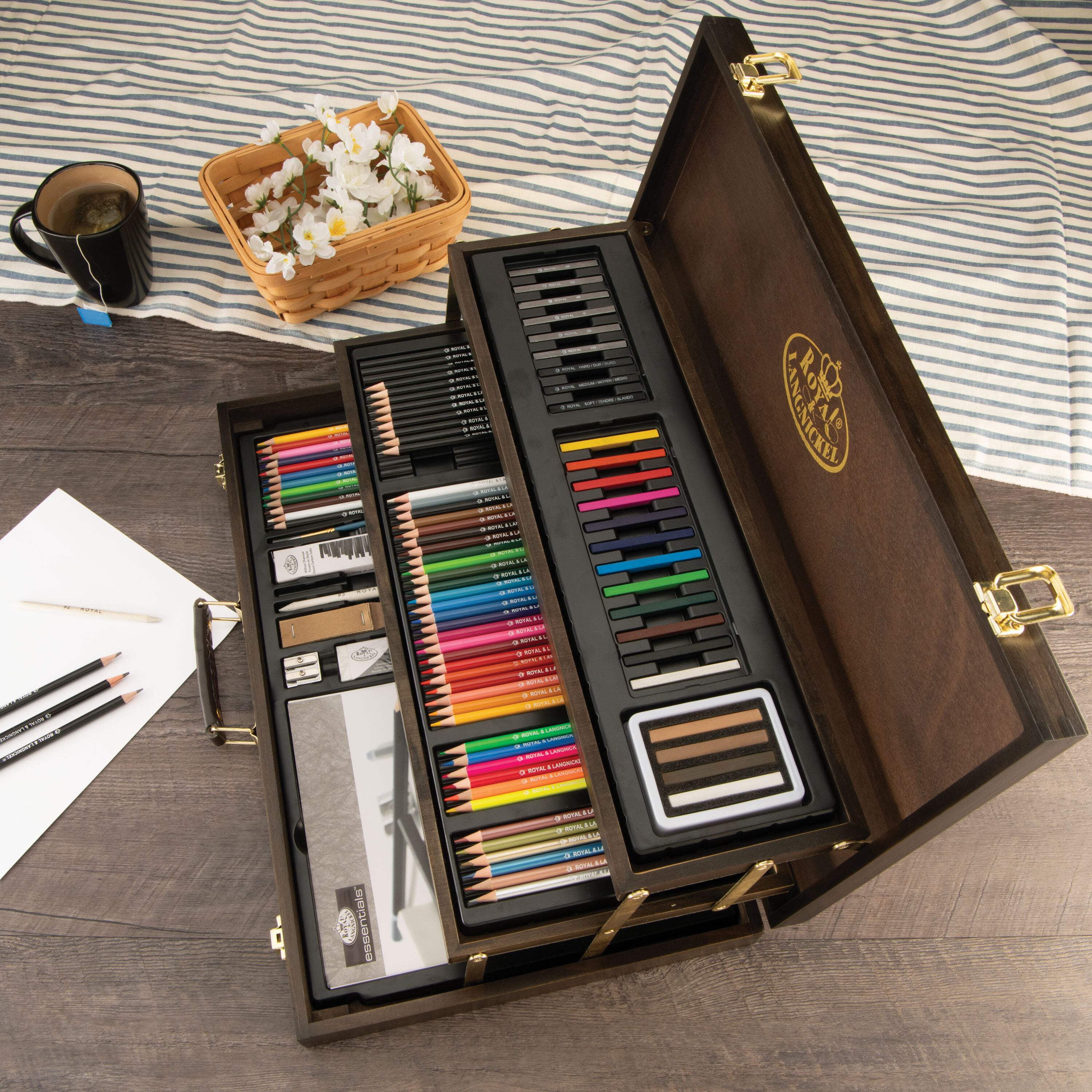 Royal & Langnickel 115 Piece Sketching & Drawing Espresso Art Set