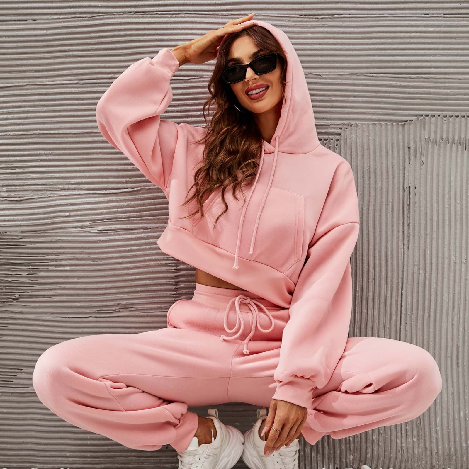 Hfyihgf 2 Piece Sweatsuit Outfits for Women Long Sleeve Cropped Hoodies  Sweatshirt Casual Sweatpants Tracksuit Lounge Set with Pockets(Pink,L) 