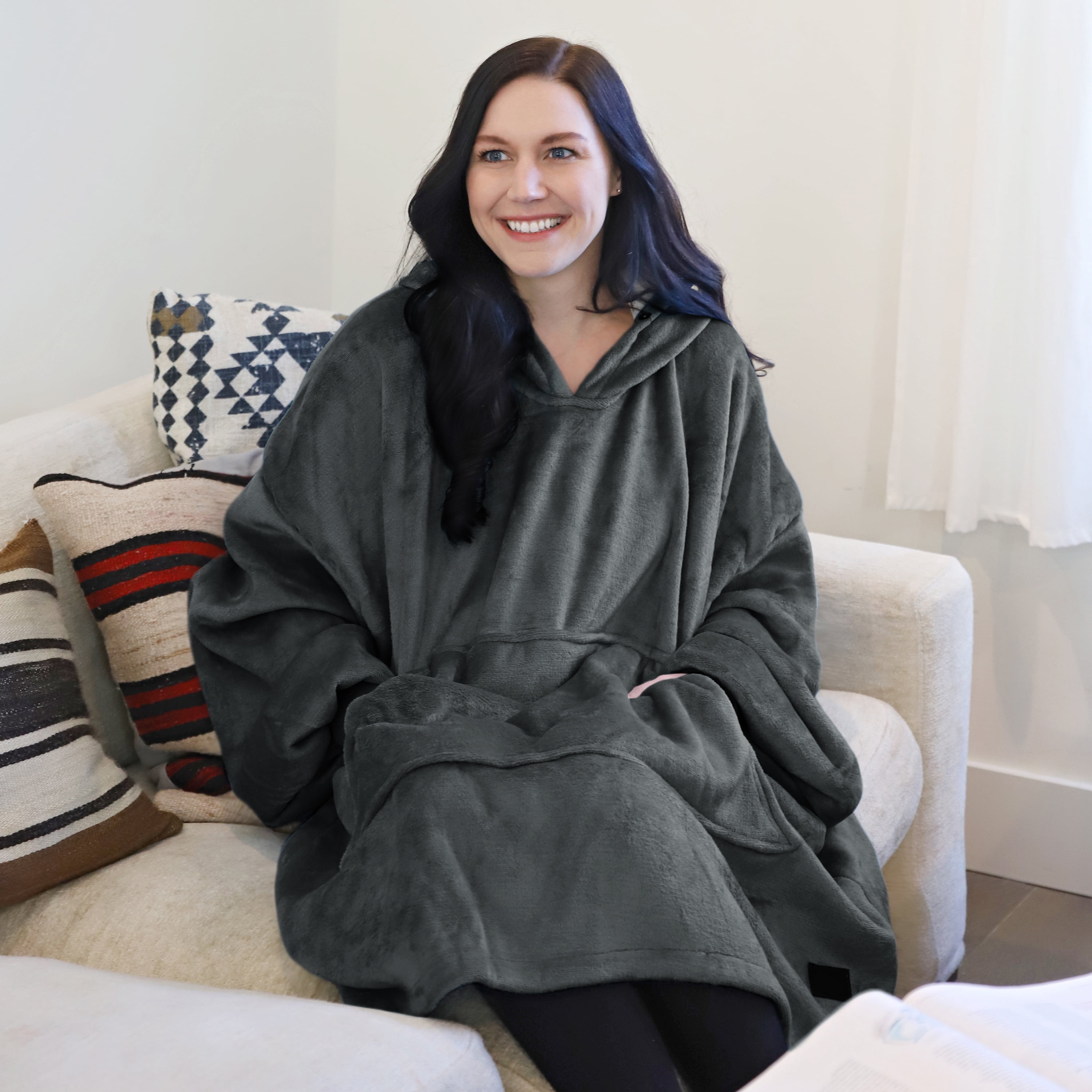 Catalonia Oversized Wearable Blanket Hoodie Sweatshirt, Comfortable Sherpa Lounging Pullover for Adults Men Women Teenagers Wife Girlfriend Gift