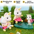 thumbnail image 4 of Honey Bee Acres: Rainbow Ridge Collection, Familia The Daydreamers Unicorn, 4 Minifiguras de Muñecas, a Partir de 3 Años, 4 of 5