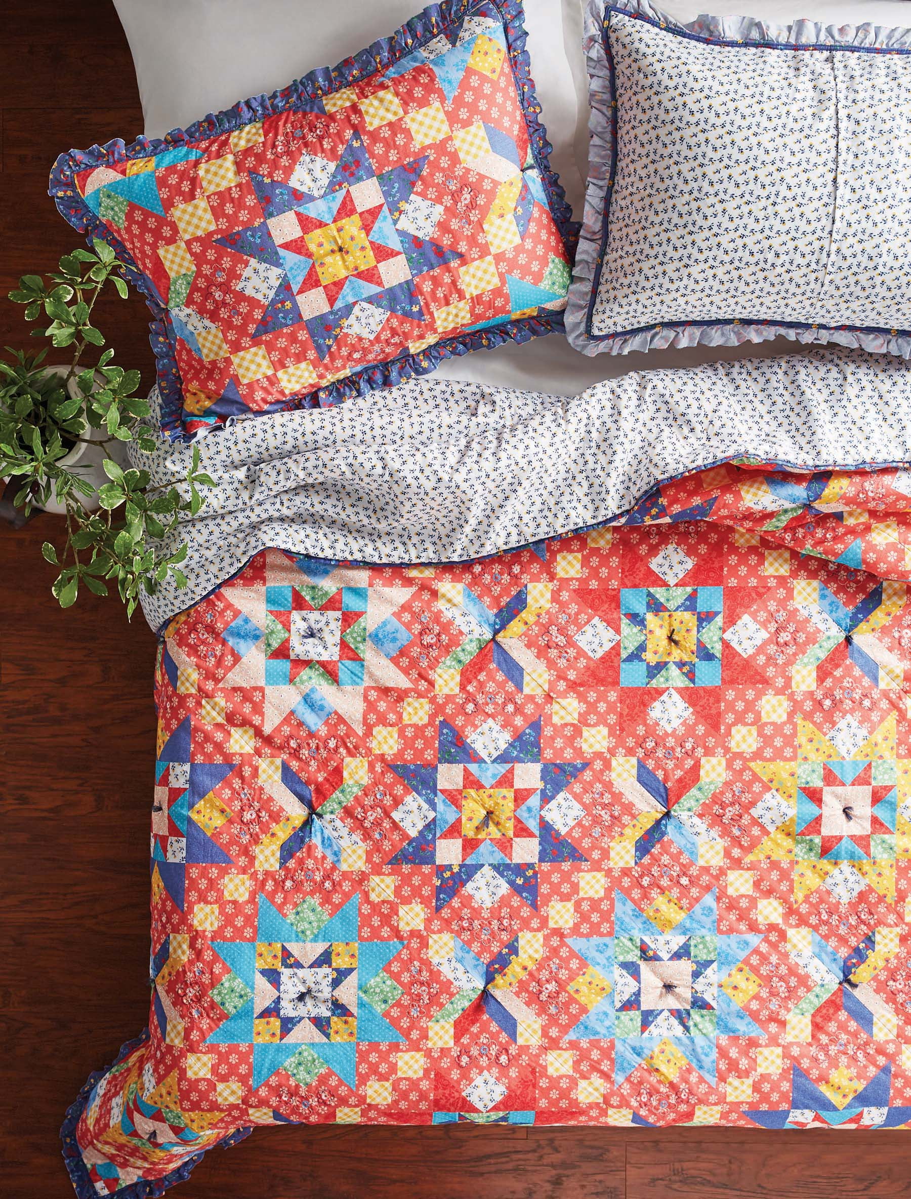 The Pioneer Woman Multi-Color Starlight Patchwork Cotton King Quilt