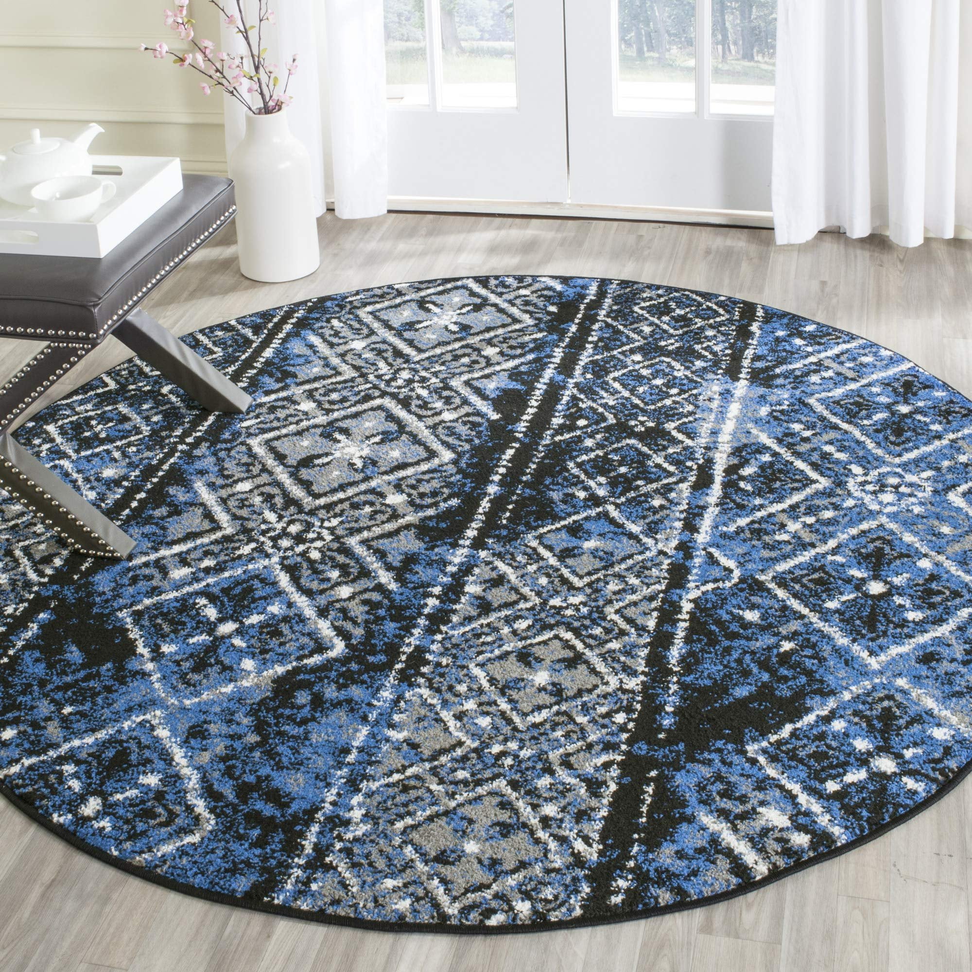 SAFAVIEH Adirondack Montague Geometric Area Rug, Black/Silver, 6' x 6' Round