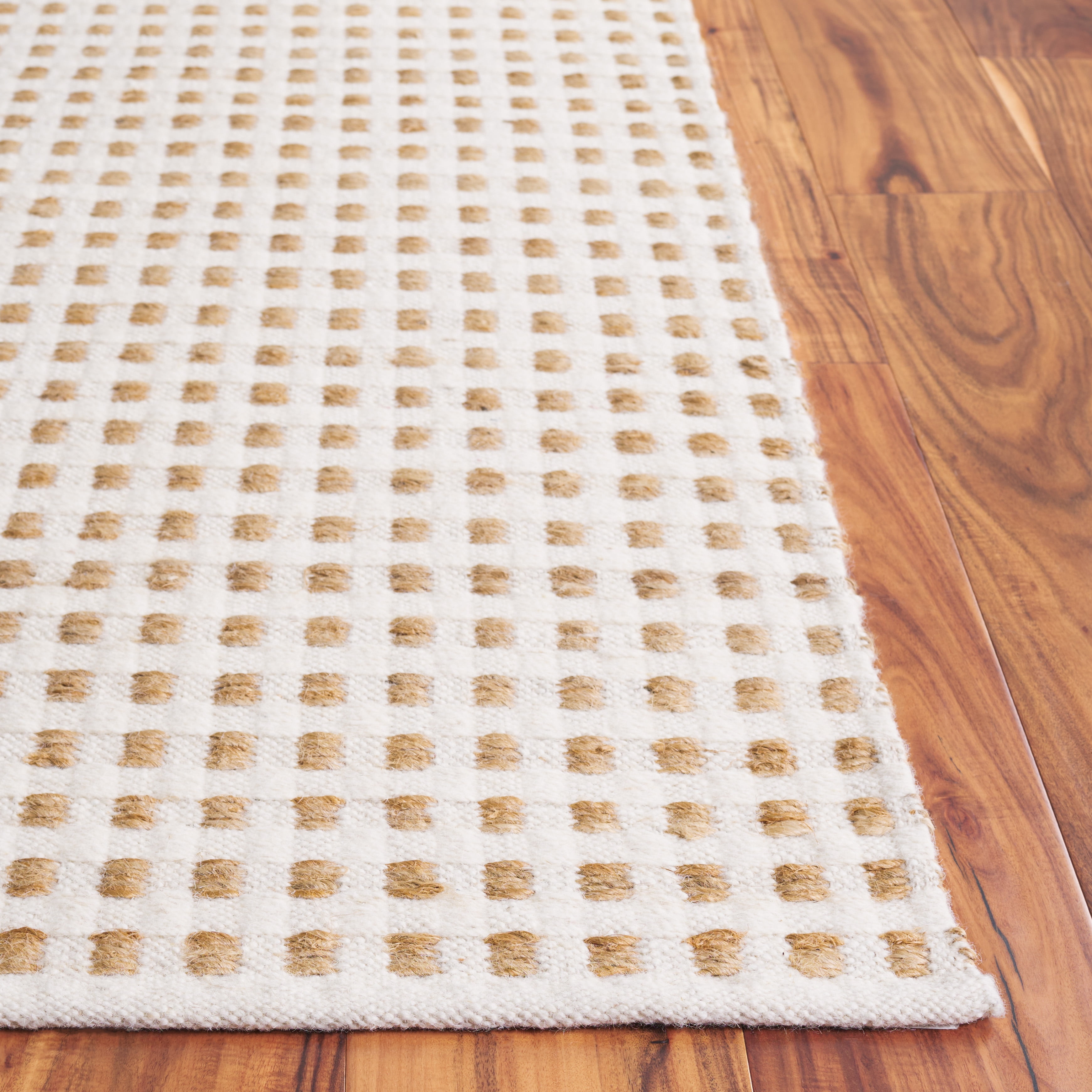 SAFAVIEH Natura Branislav Geometric Area Rug, Natural/Ivory, 4' x 6'