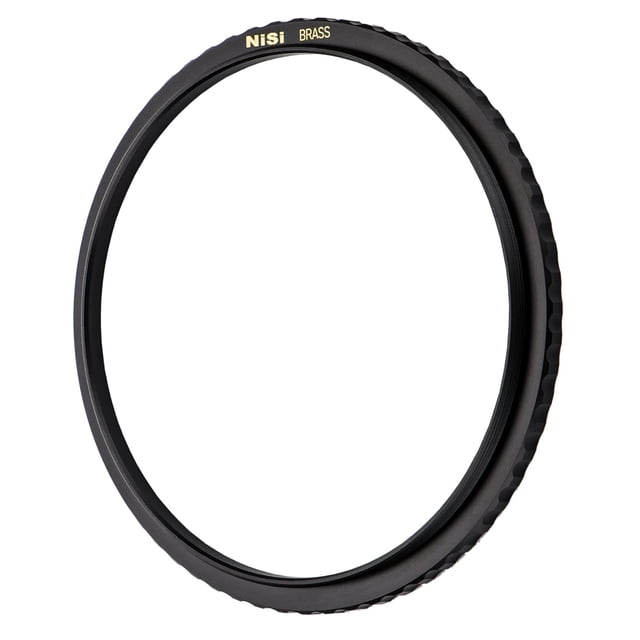 Anillo adaptador Step-Up NiSi Brass Pro de 77 mm a 82 mm