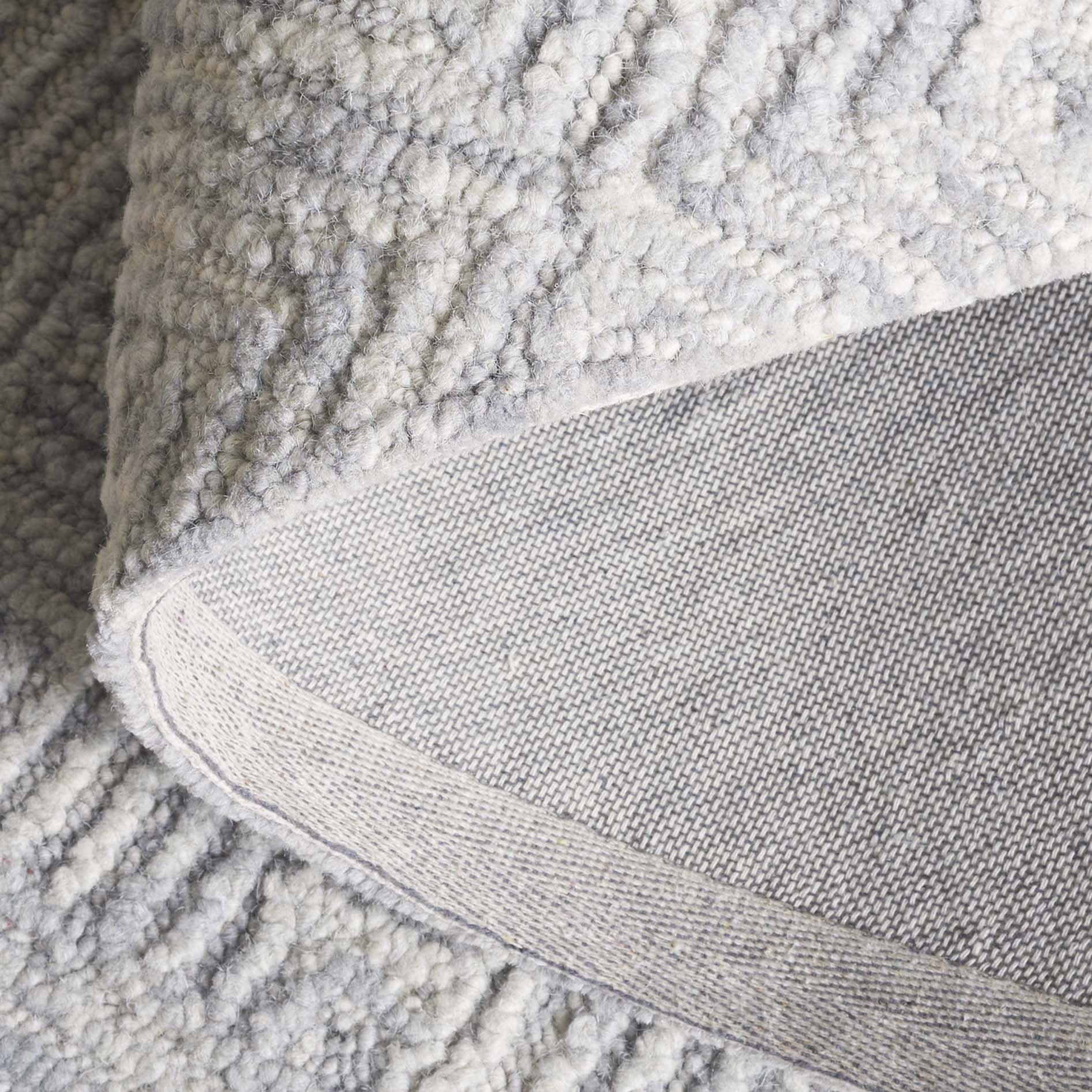 SAFAVIEH Trace Hayden Geometric Area Rug, Grey, 5' x 8'