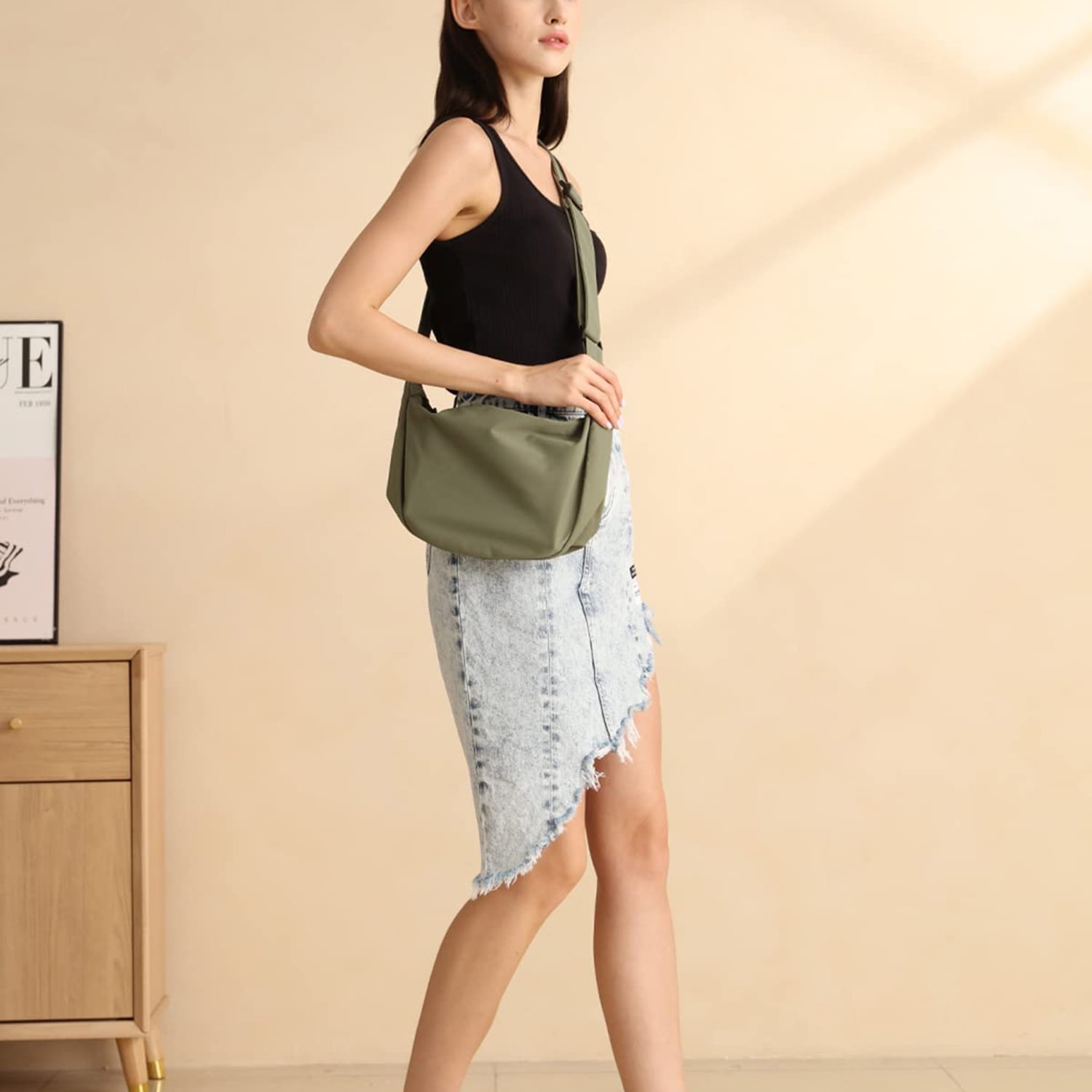 Nylon Crossbody Bag for Women Men Small Travel Sling Bag White