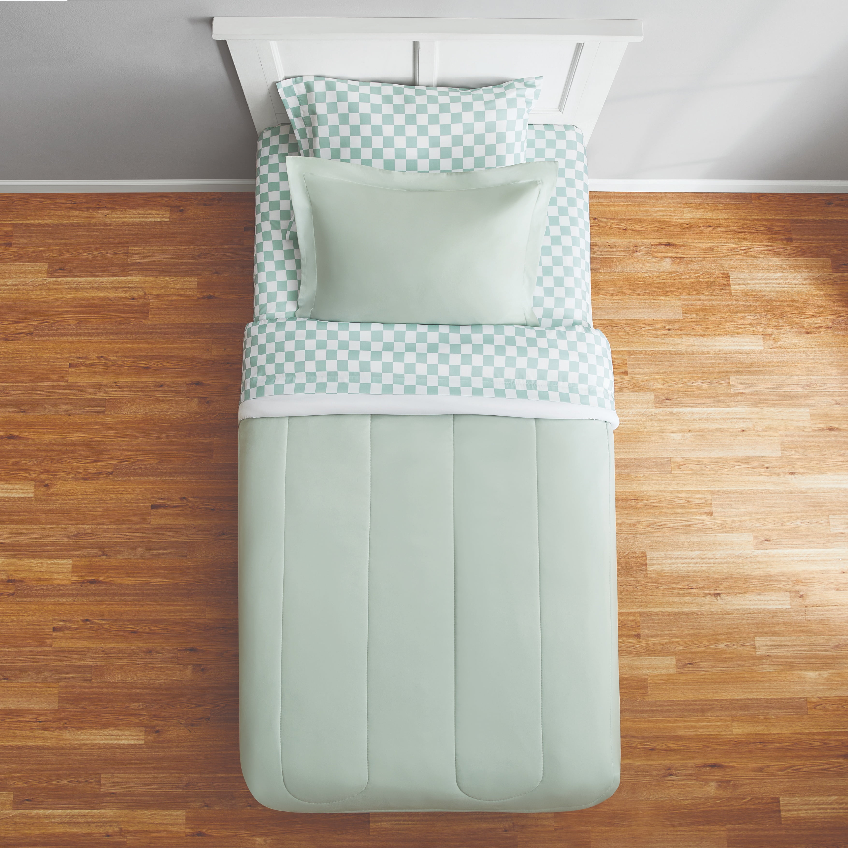 Mainstays 5-Piece Reversible Bed-in-a-Bag Comforter Set with Sheets, Sage, Twin-XL