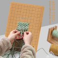 thumbnail image 4 of Tablero de Macramé 12 X 16 Pulgadas y Soporte Ajustable Metal para Crear Pulseras con Cordones Trenzas, 4 of 5