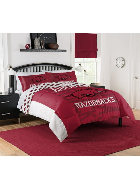 Arkansas Razorbacks The Northwest Company Full/Queen Printed Comforter Set - Cardinal