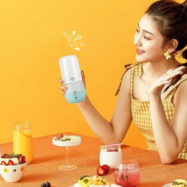 Electrodomésticos, batidora portátil, batidora personal para batidos y granizados, exprimidor de frutas recargable por USB con 4 cuchillas, batidora de mano para deportes, viajes y actividades al aire