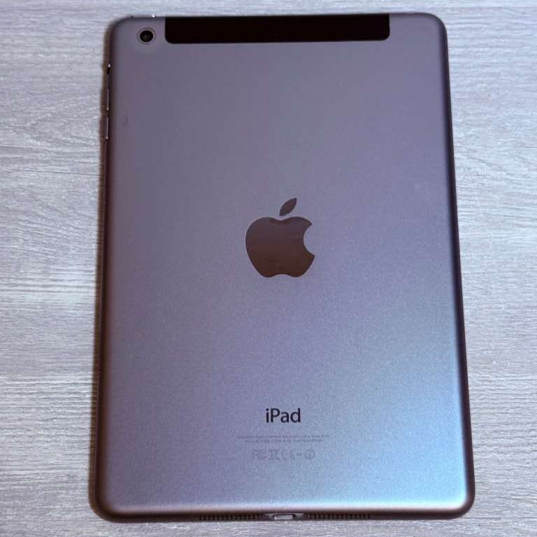 Pre-Owned Apple iPad Mini 2 32GB with Retina Display Wi-Fi Tablet - Gray