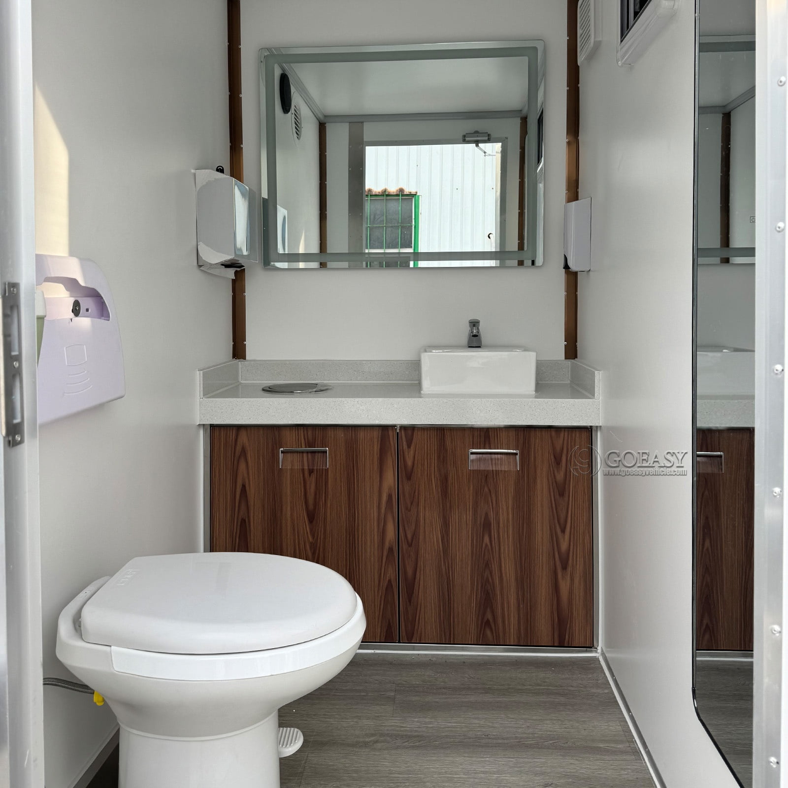 Goeay Vehicle Dual-Stall Portable Restroom Trailer Luxury Mobile Toilet with Sink for Weddings, Events, Construction Sites