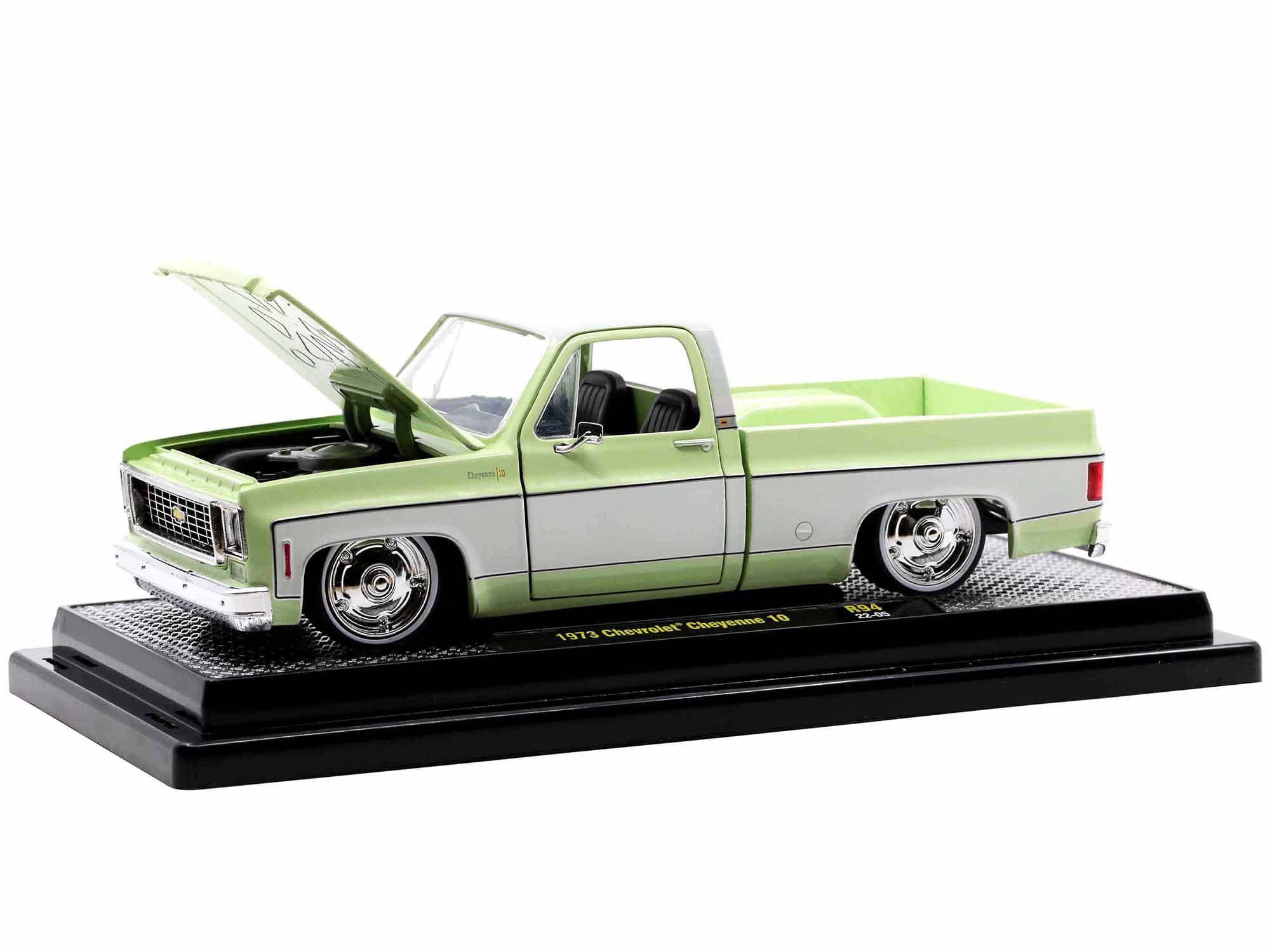 M2 Machines 1973 Chevy Cheyenne 10 Diecast Model Truck