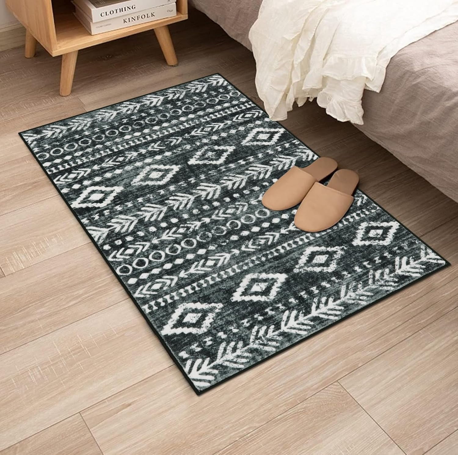 Moynesa 2'x3' Moroccan Entryway Rug,Black Boho Rugs for Entryway Non-Slip Washable Small Area Rug,Farmhouse Soft Geometric Kitchen Rug Low-Pile Indoor Door Mat Throw Rugs for Entrance Front Door