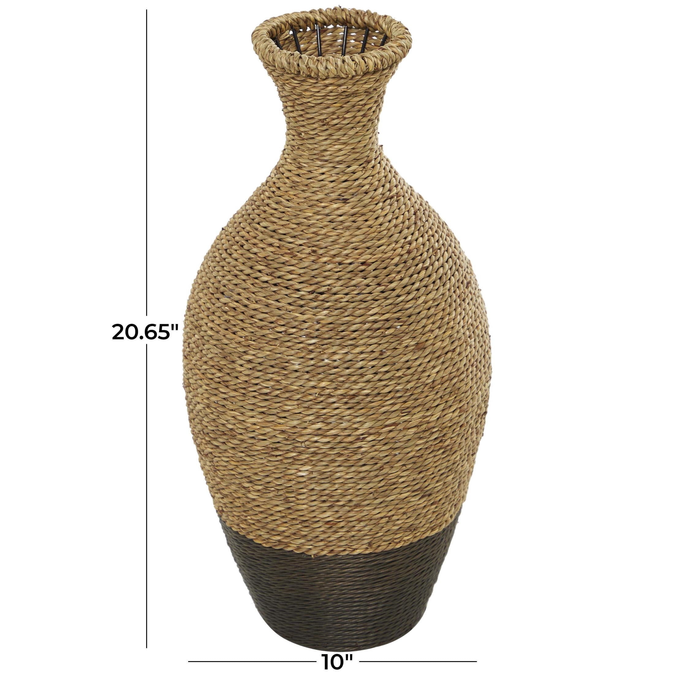 DecMode 21" Handmade Tall Woven Floor Brown Seagrass Vase