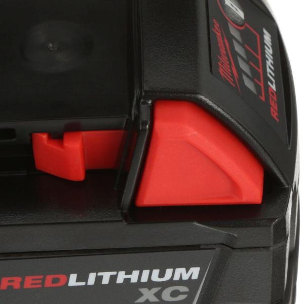 Milwaukee 48-11-1822 - M18 Redlithium XC 3.0Ah 18V Li-Ion Battery