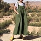 thumbnail image 3 of Gibobby Mono Corto Informal Pantalones de pierna ancha sueltos casuales de color sólido para mujer Mono de tirantes de tamaño(Verde， M), 3 of 5
